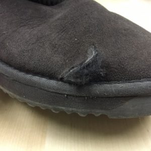ムートンブーツの破れ補修(UGGブーツ)
