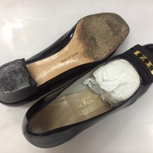 しばらく履いてなかったくつのゴム劣化