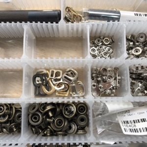 サンダルの金具交換